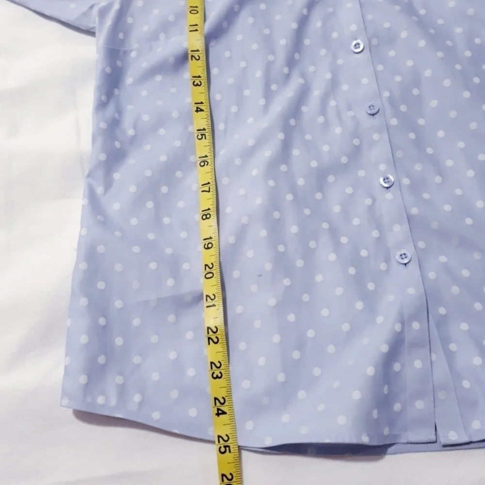 Chico's No Iron Cotton Long-Sleeve Button Down Lavander Polka Dott Shirt Small